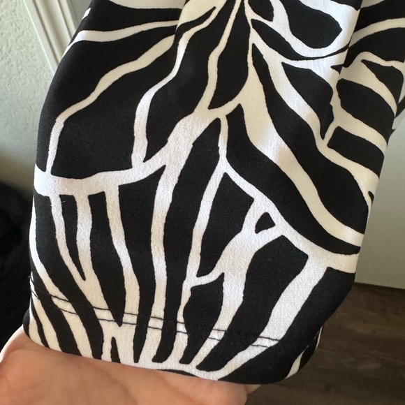 EUC J. Valdi Swim Cover-Up Deep Pocket Dress - Picture 8 of 10